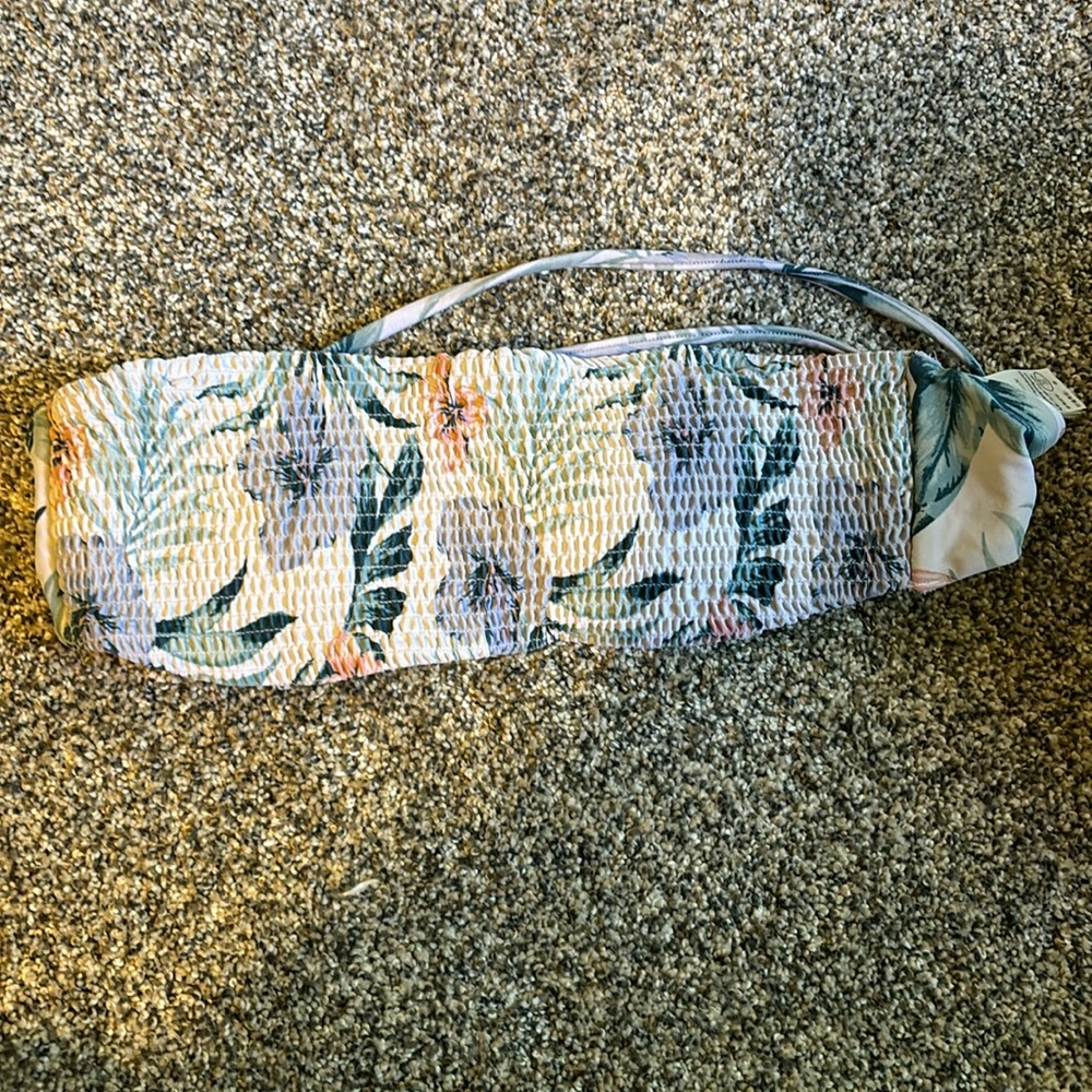 Staples hollister swim suit top
